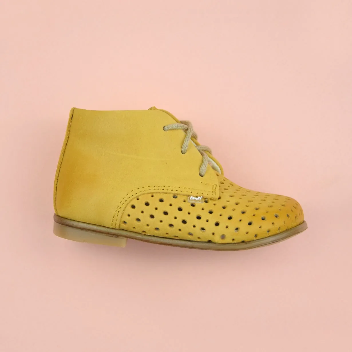 (1426-1) Emel perforated classic first shoes yellow