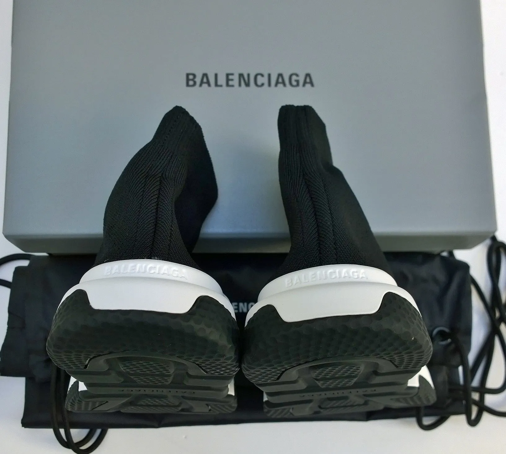 Optimized Title: Balenciaga Speed Sneakers in Black Knit with White Sole – Stylish Mens Trainers